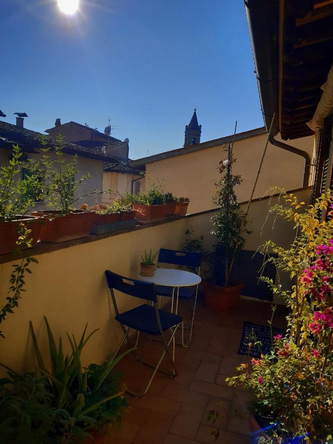 B&B La Casa Di Alice Φολίνιο Εξωτερικό φωτογραφία